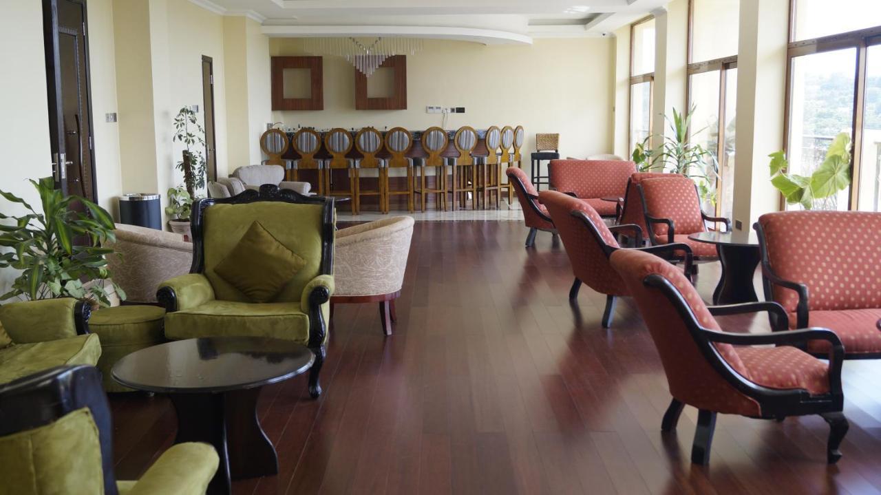 The White Rhino Hotel Nyeri Zewnętrze zdjęcie