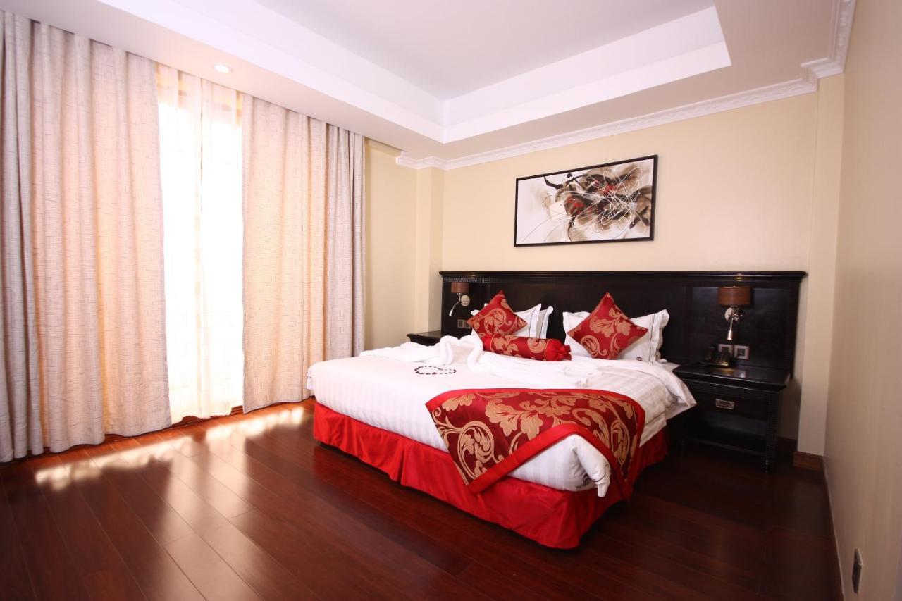 The White Rhino Hotel Nyeri Zewnętrze zdjęcie